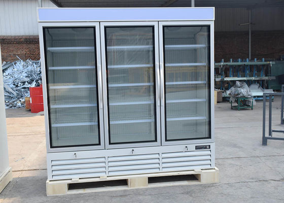 2040 lít Tủ đông Merchandiser ba cửa kính xoay với Hệ thống làm lạnh R290 gắn phía dưới